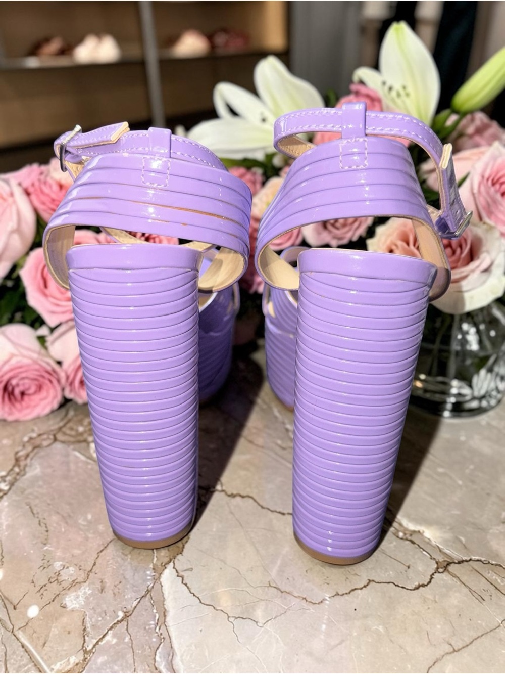 Azaela Wang NWOT Platform Sandals in Lavender Purple with Ankle Strap - Picture 4 of 6